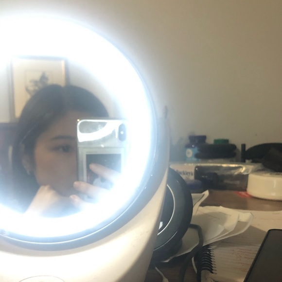 Meet your Posher, Justine - Picture 1 of 1